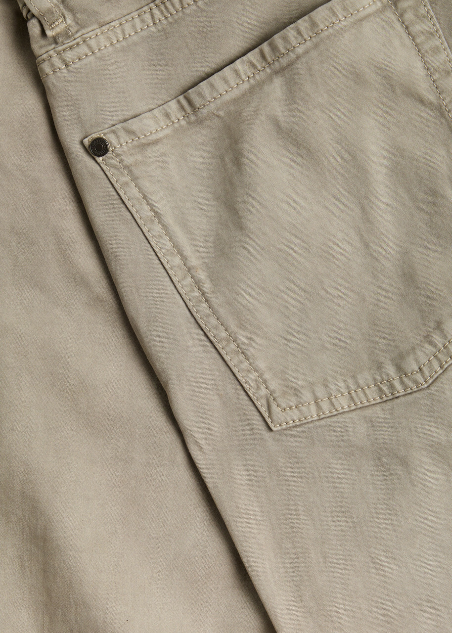 7 For All Mankind The Straight Jeans Beige