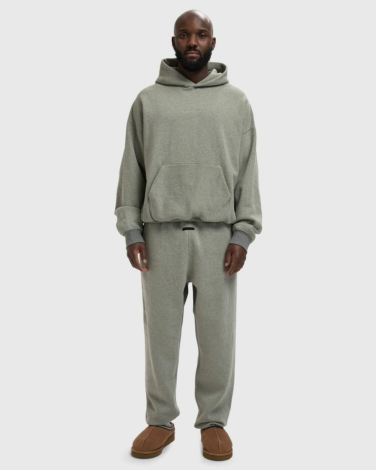 SIGNATURE CLASSIC HOODIE