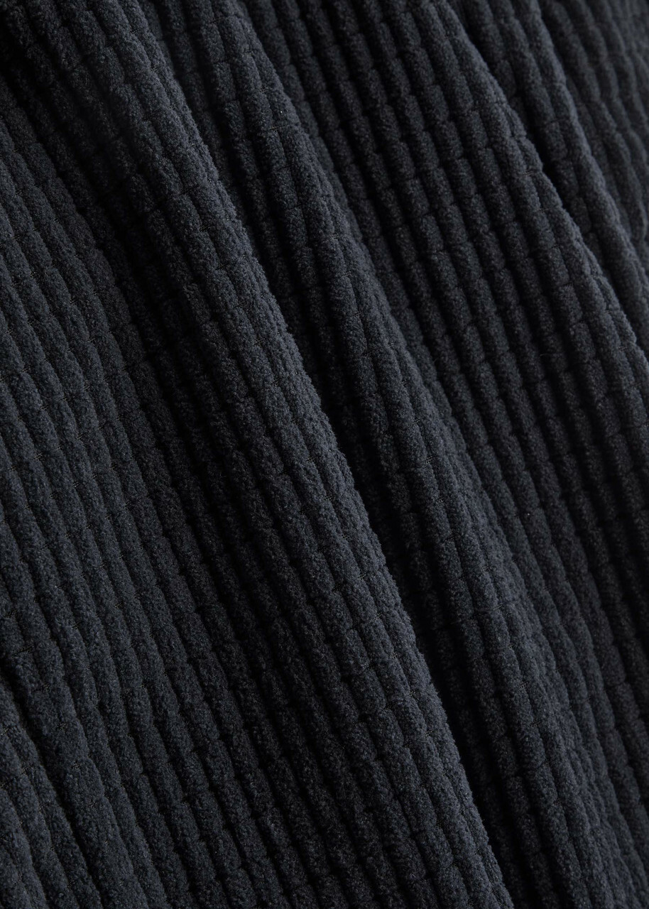 Honor The Gift Textured Knitted Shorts Black