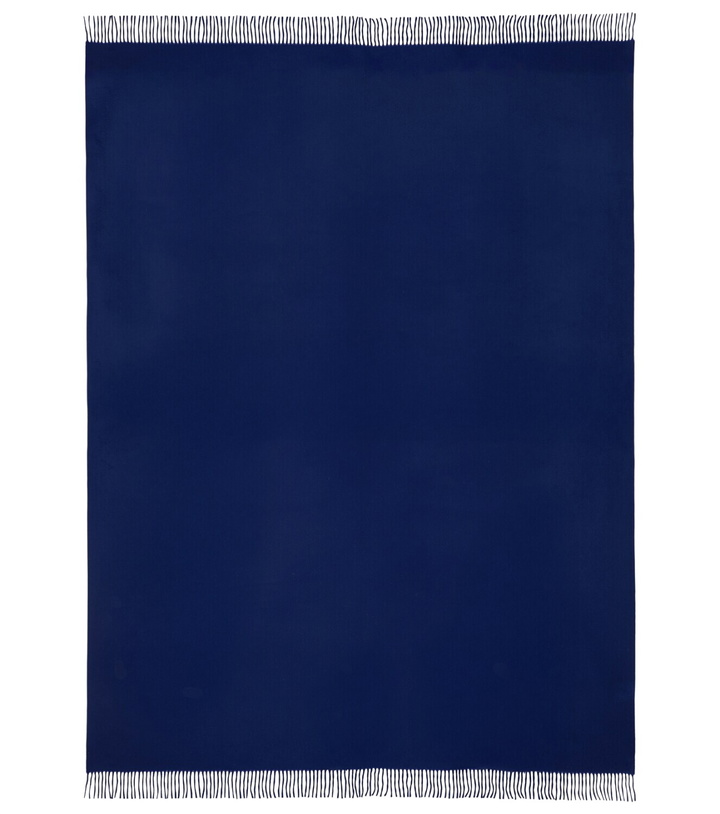 Photo: Loro Piana Unito cashmere blanket