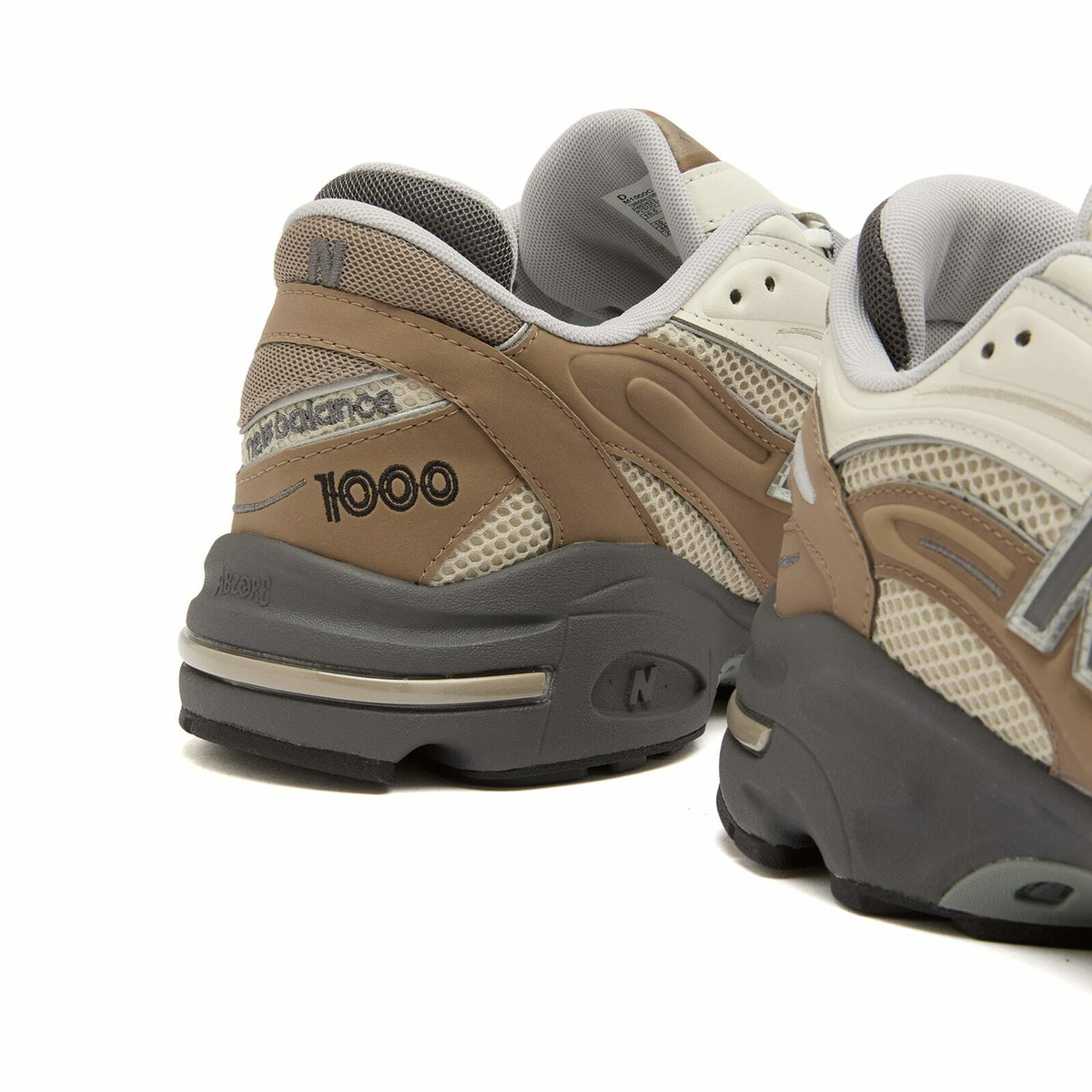 New Balance 1000 Sneaker in Mushroom