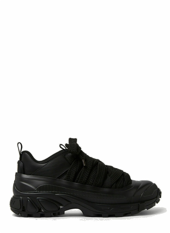 Photo: Arthur Sneakers in Black