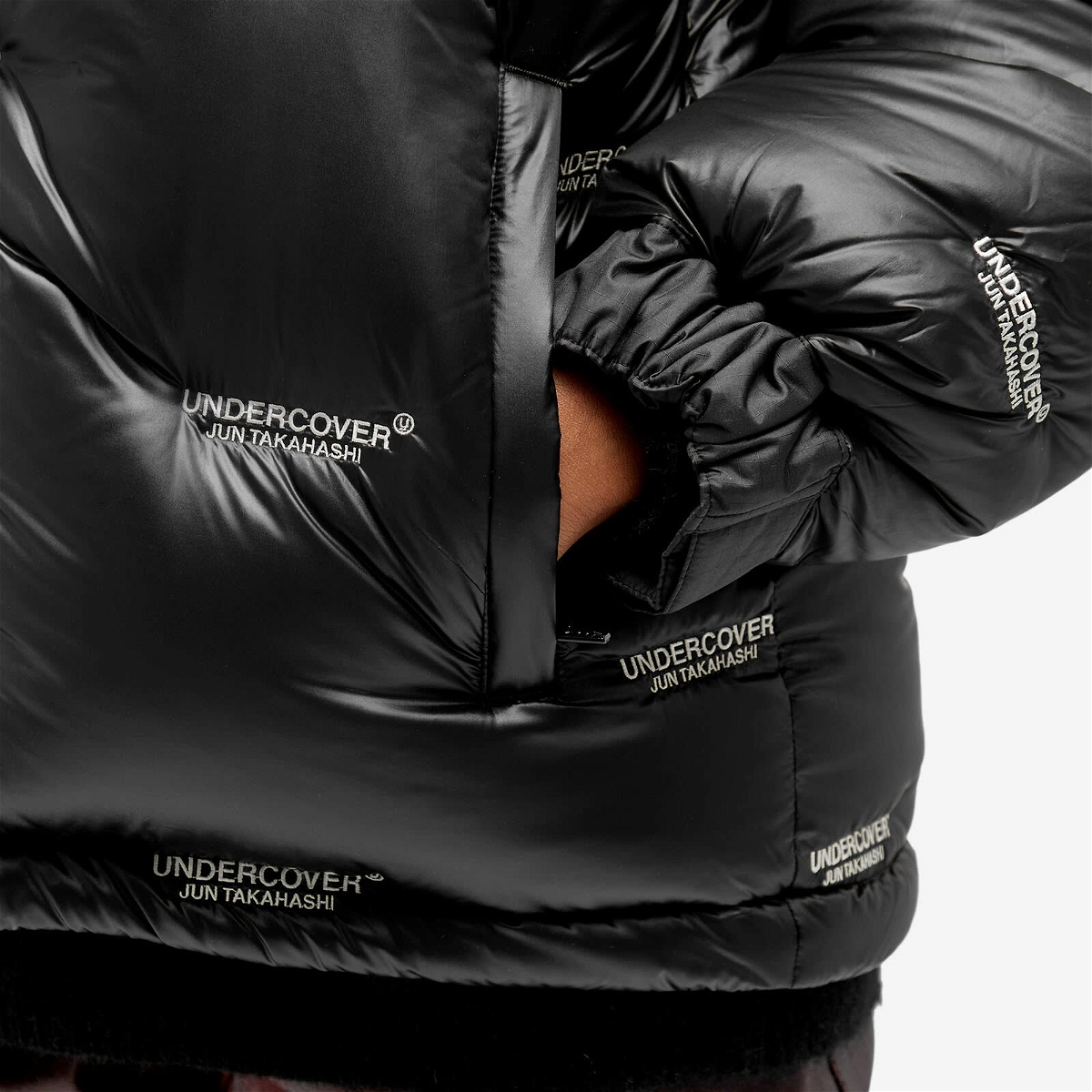 Undercover Women's Logo Puffer Jacket in Black Undercover
