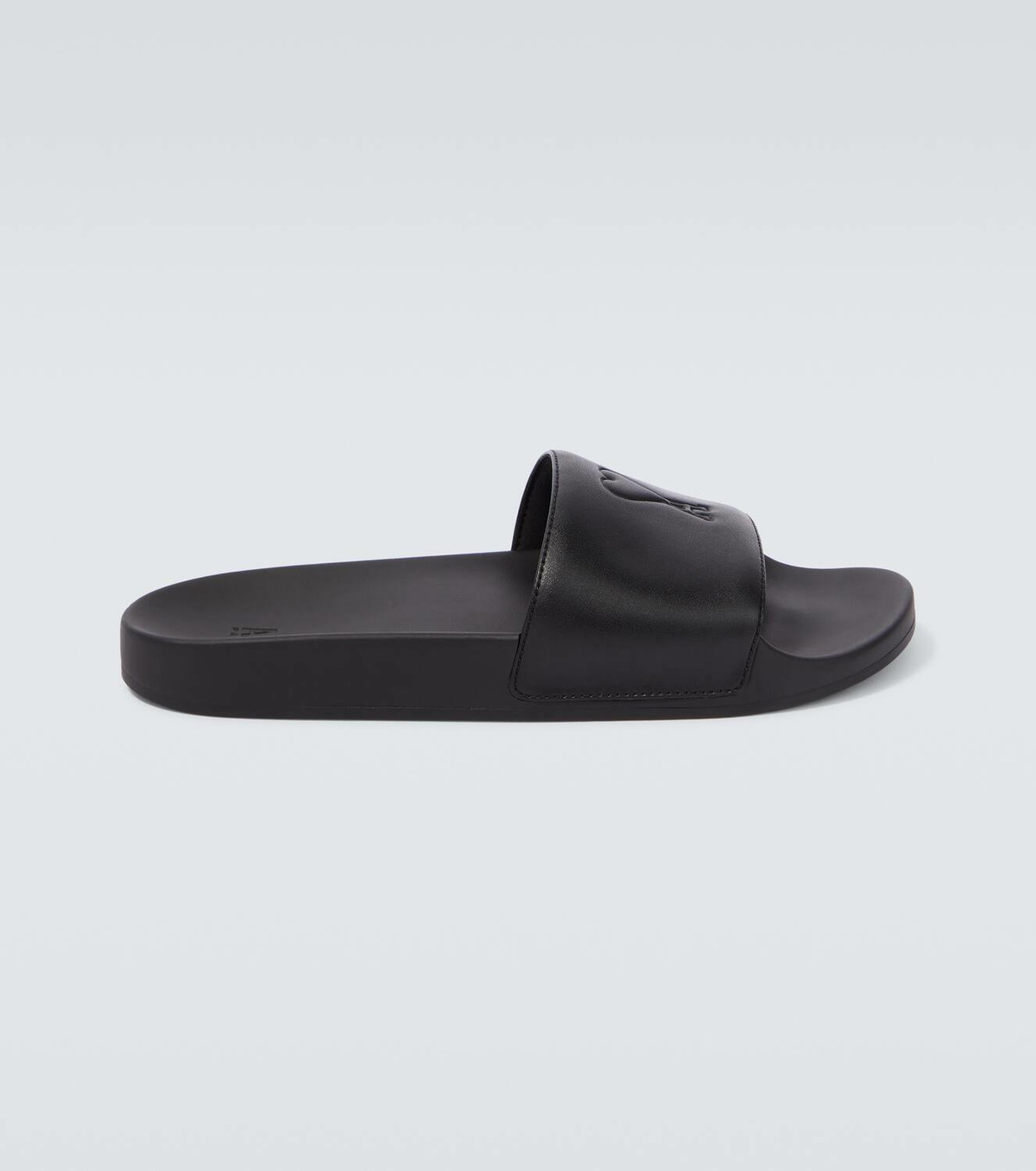 Ami Paris Ami De Coeur slides AMI