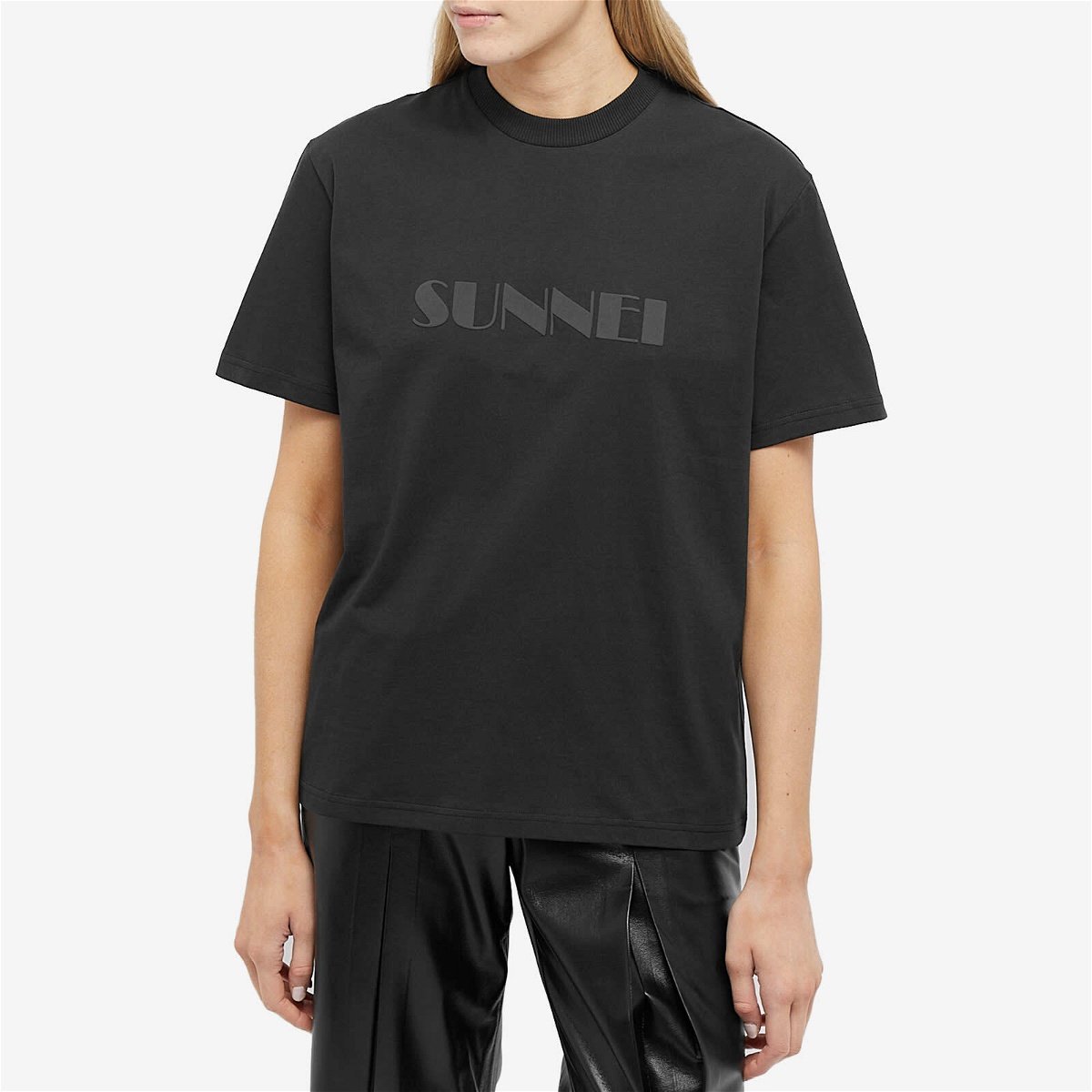 Sunnei Women's Classic Sprayed Logo T-Shirt in Black Sunnei