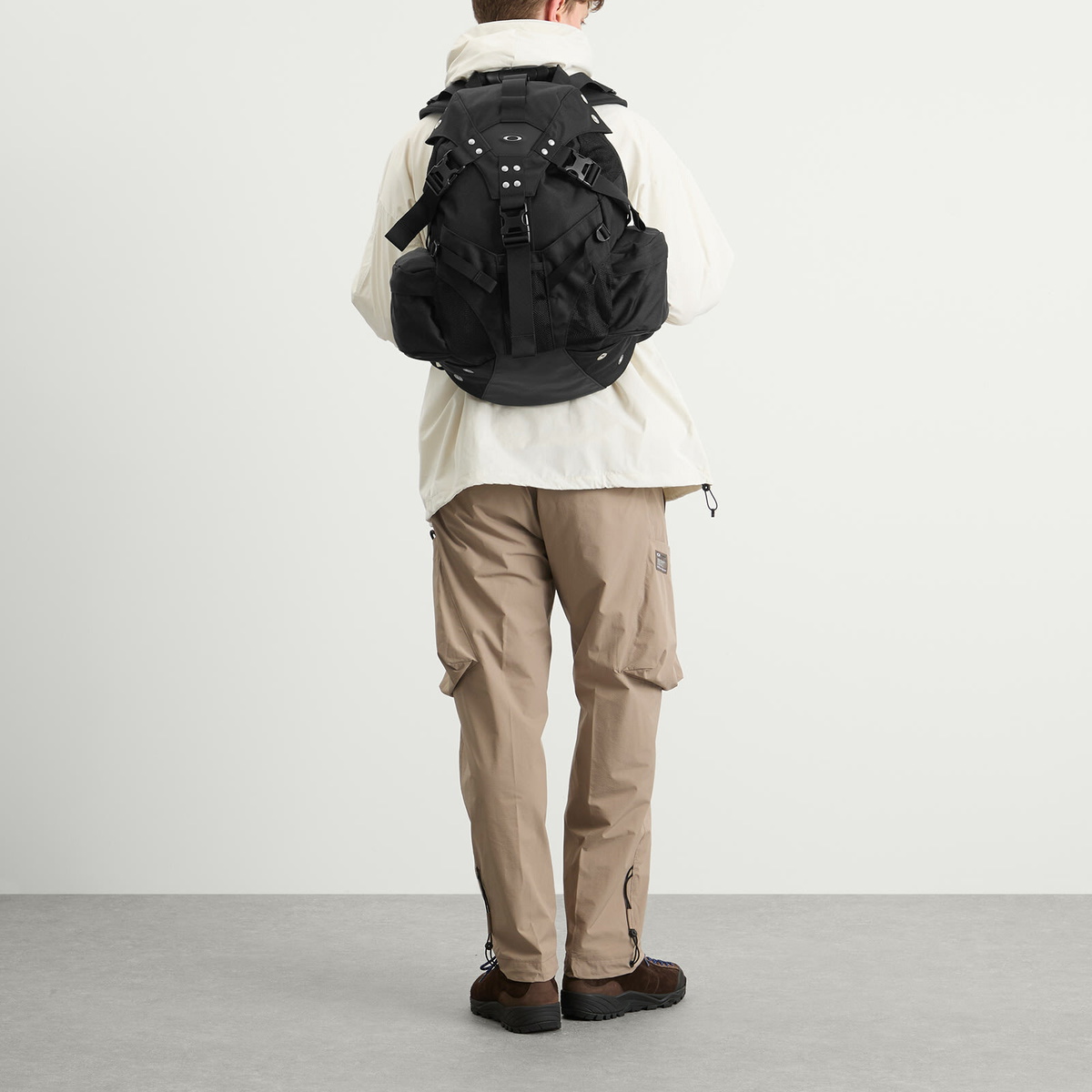 Oakley Icon RC Backpack in Blackout 