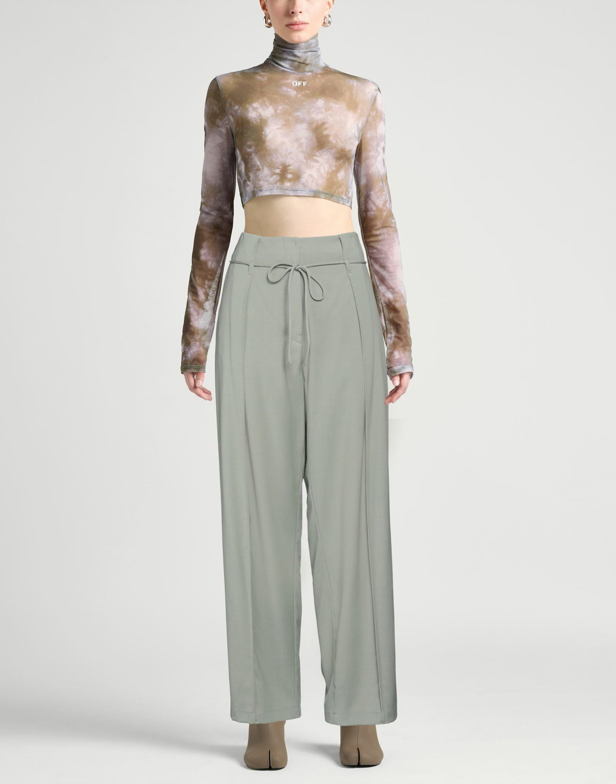 Le 17 Septembre Womens Pants in Sage green