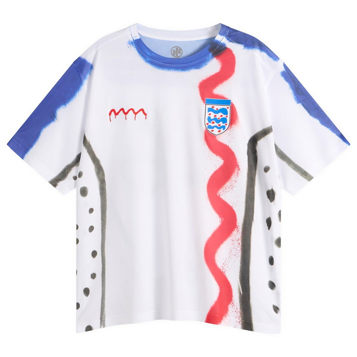 Photo: Navinder Nangla Men's Ingerlund Foootball Jersey in White/Blue/Red