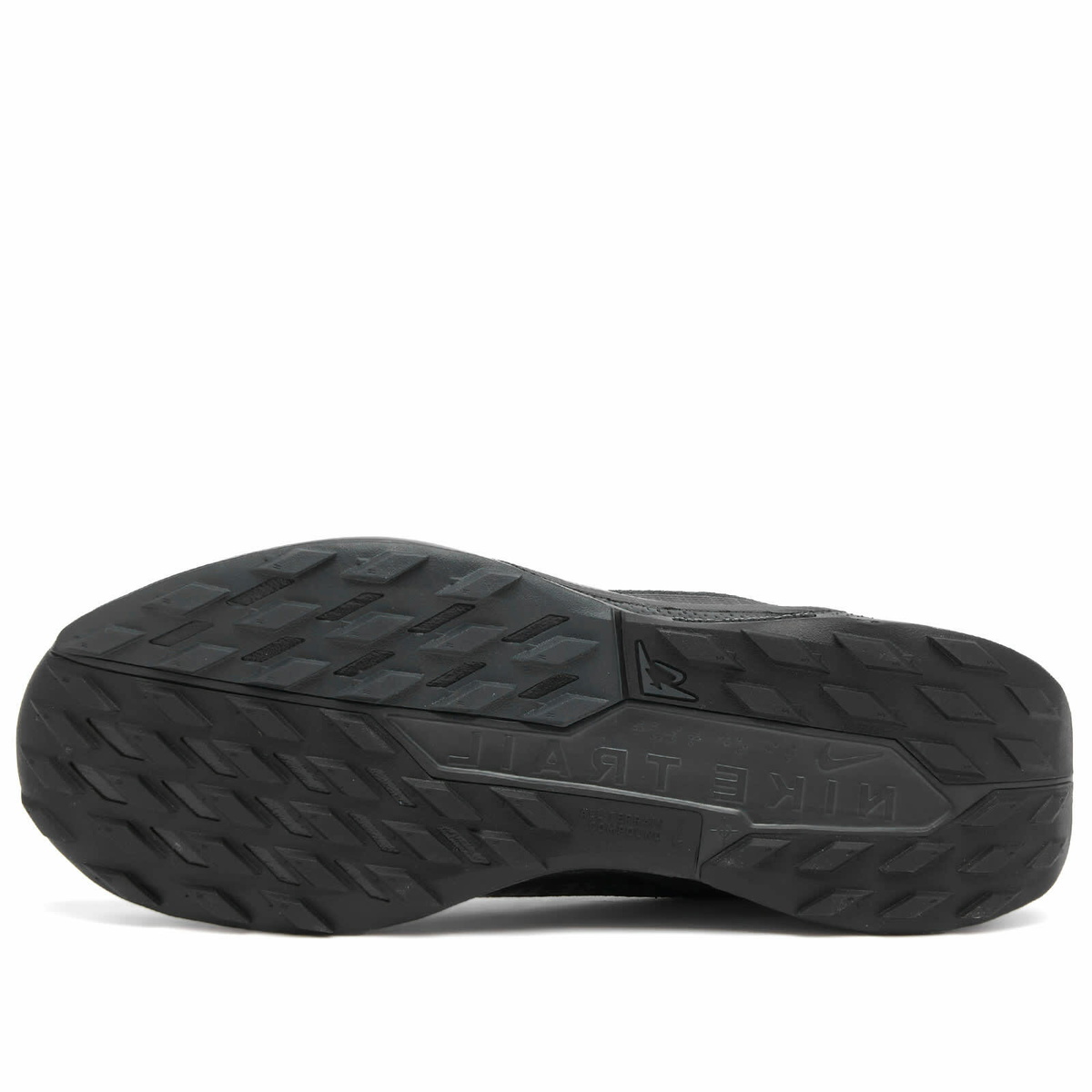 Nike Running Men's Pegasus Trail 5 GORE-TEX Sneaker in Black/Anthracite