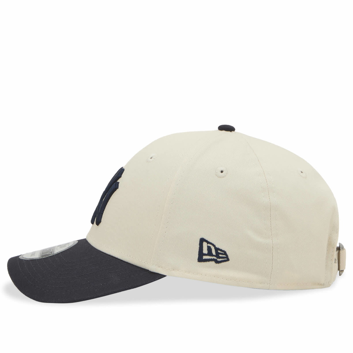 New Era New York Yankees 9Forty Adjustable Cap in Navy 