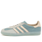 Adidas Gazelle Indoor in Light Blue/White