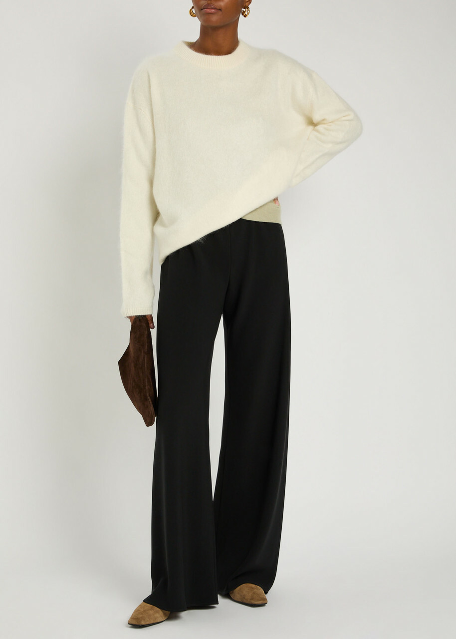 Lisa Yang Natalia Brushed Cashmere Jumper Cream
