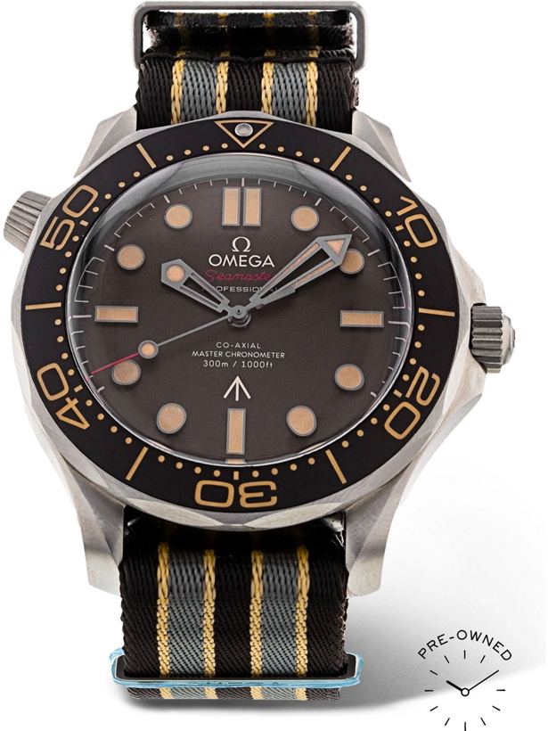 Photo: OMEGA - Pre-Owned 2020 Seamaster Diver 300M Automatic 42mm Titanium and NATO Watch, Ref. No. 210.92.42.20.01.001