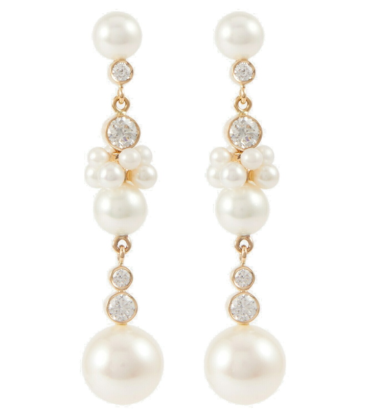 Photo: Sophie Bille Brahe - Rêve de Tulipe 14kt gold earrings with diamonds and pearls