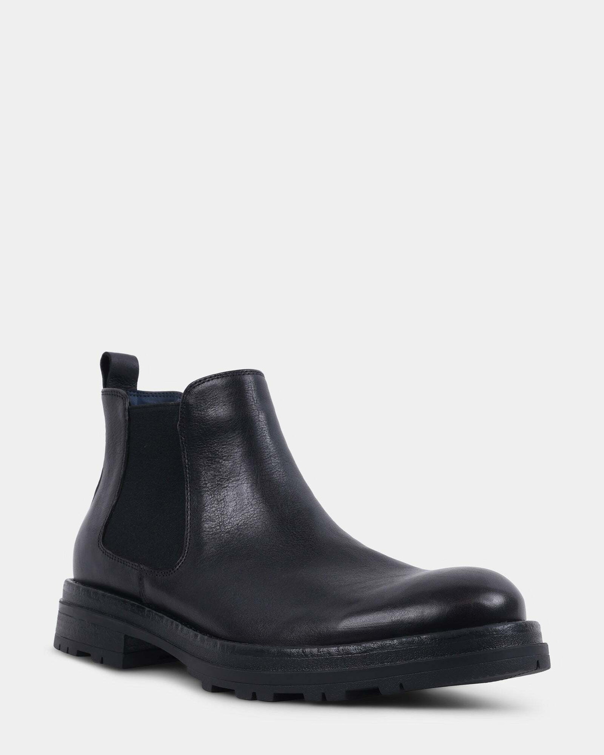 Steve Madden Newsome Boots in Black