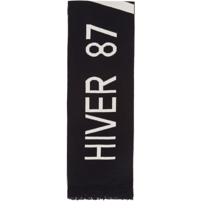 Photo: A.P.C. Navy Hiver 87 Scarf 