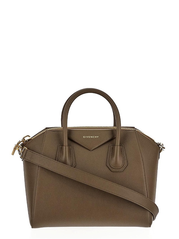 Photo: Givenchy Antigona Bag