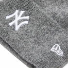 New Era New York Yankees Wide Cuff Beanie Hat in Dark Grey 