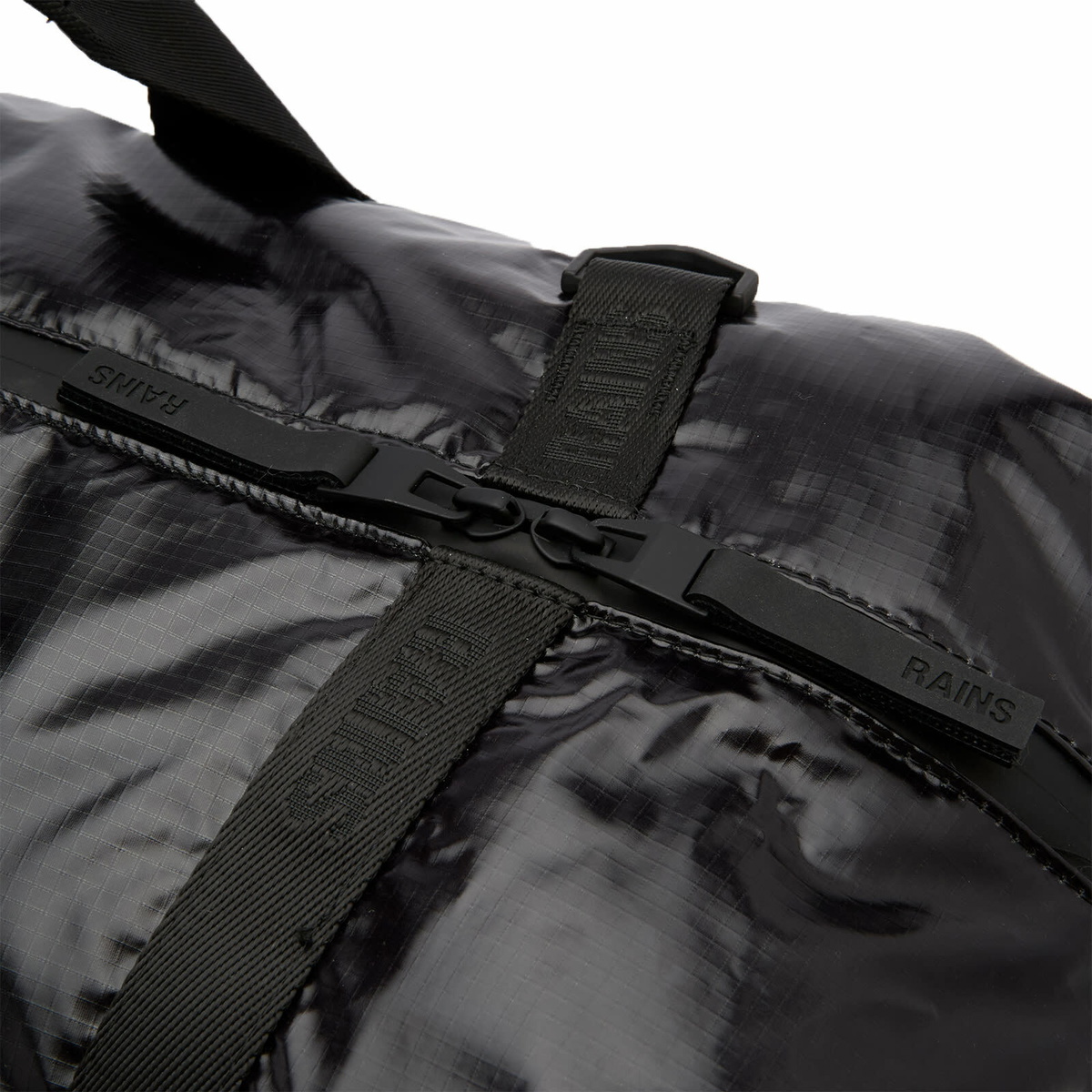 RAINS Sibu Weekend Bag in Black 