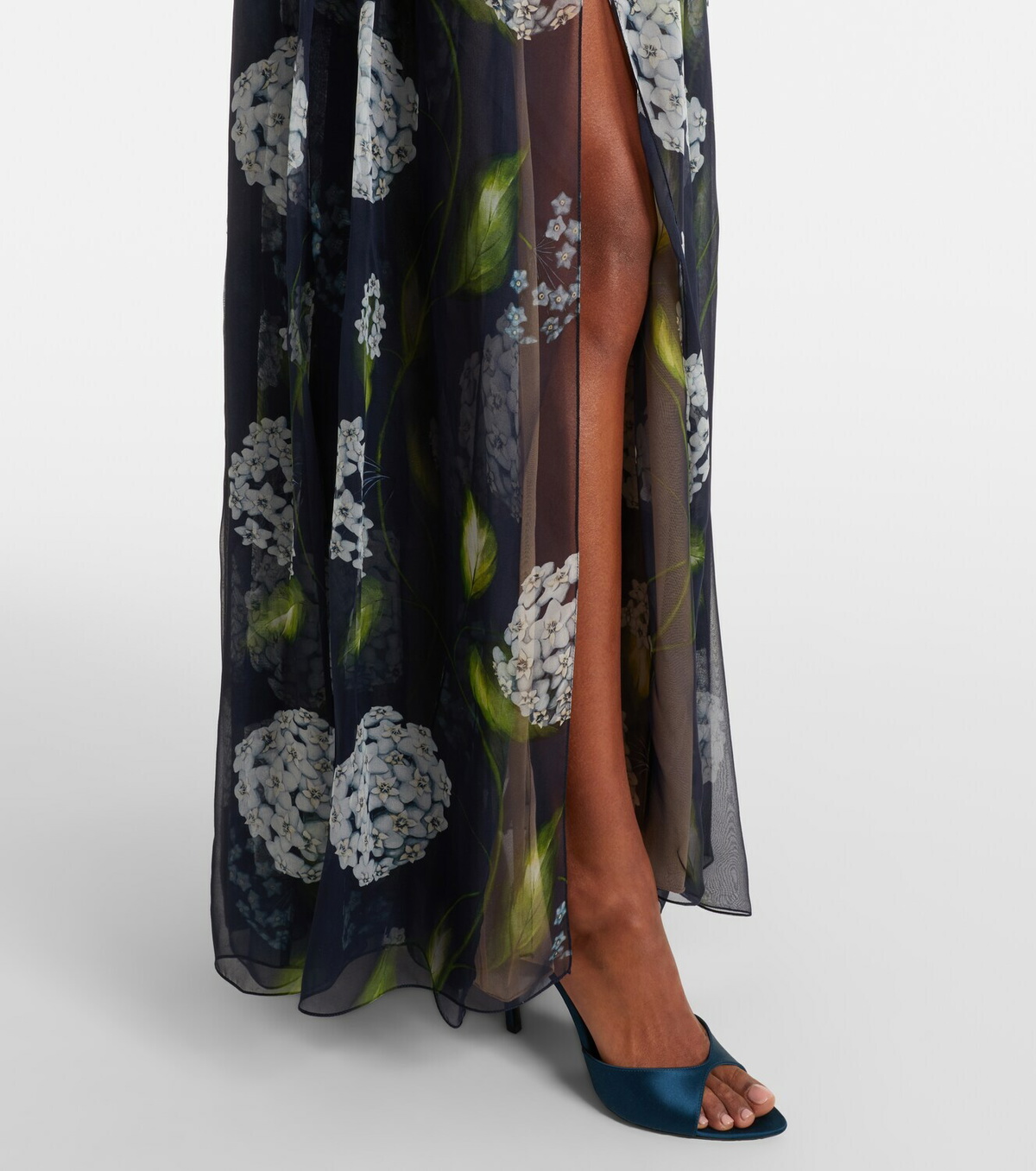 Oscar de la Renta Porcelain Flower silk chiffon gown