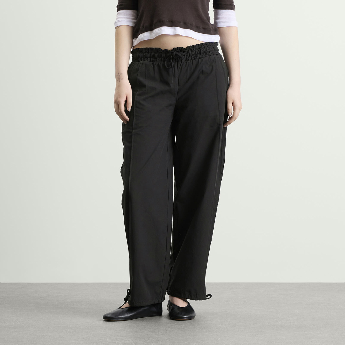 Peachy Den Women's Deba Trousers in Onyx