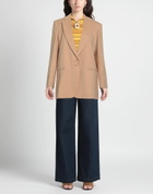 The Andamane Womens Blazer in Beige