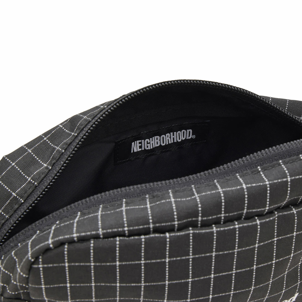 Neighborhood Men's Reflective Pouch in Black 