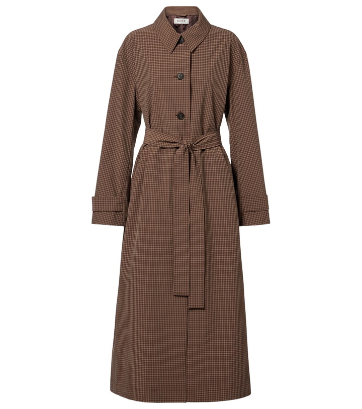 Photo: Róhe Checked belted coat
