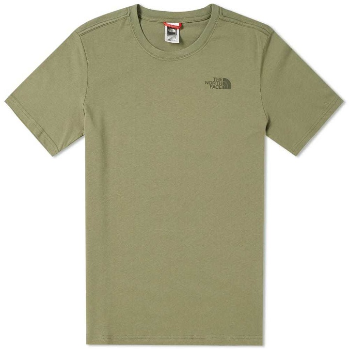 Photo: The North Face Red Box Tee Green
