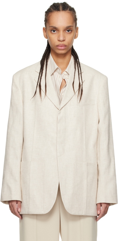 Photo: JACQUEMUS Beige Le Chouchou 'La veste d'Homme' Blazer
