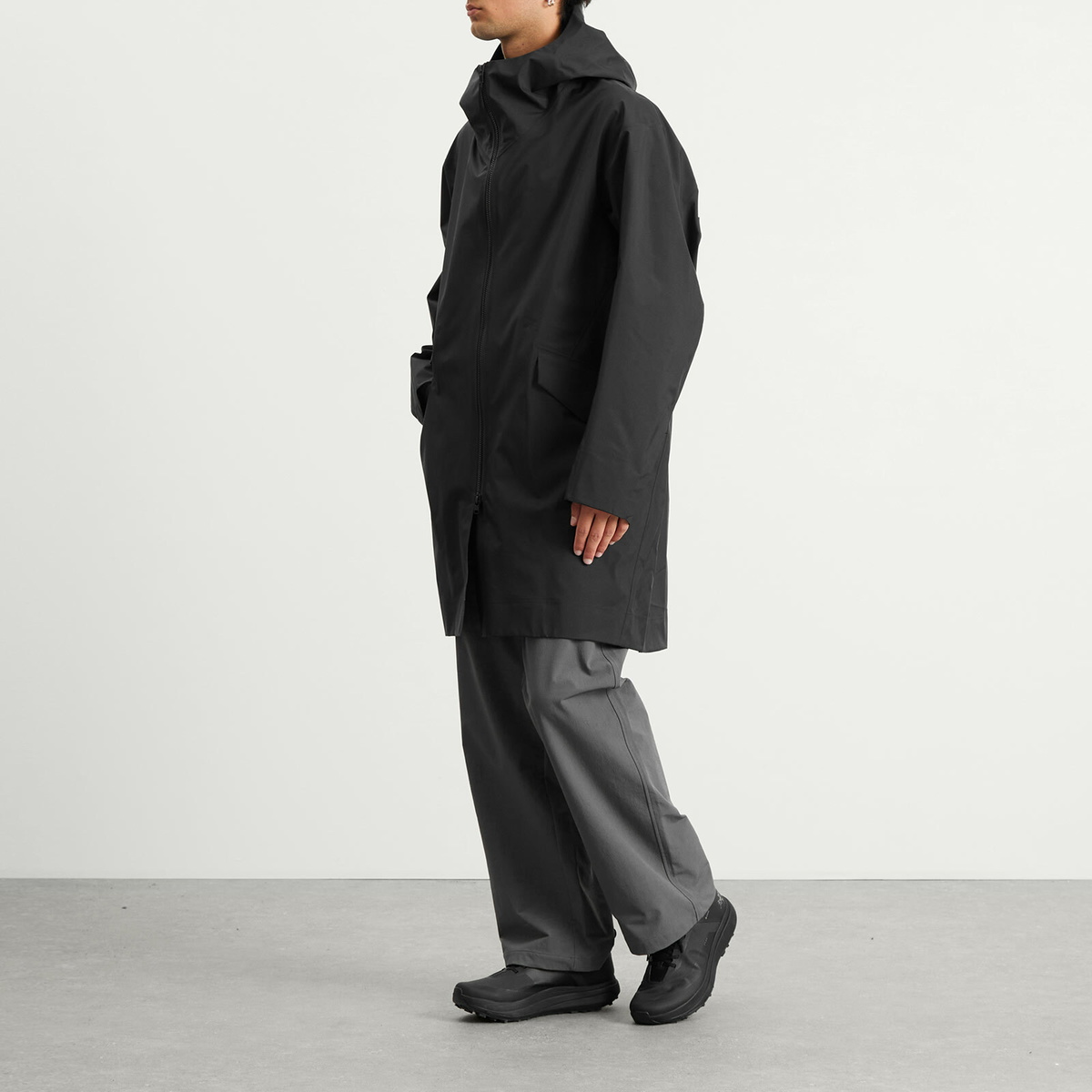 Arc'teryx Veilance Men's Monitor Coat in Black