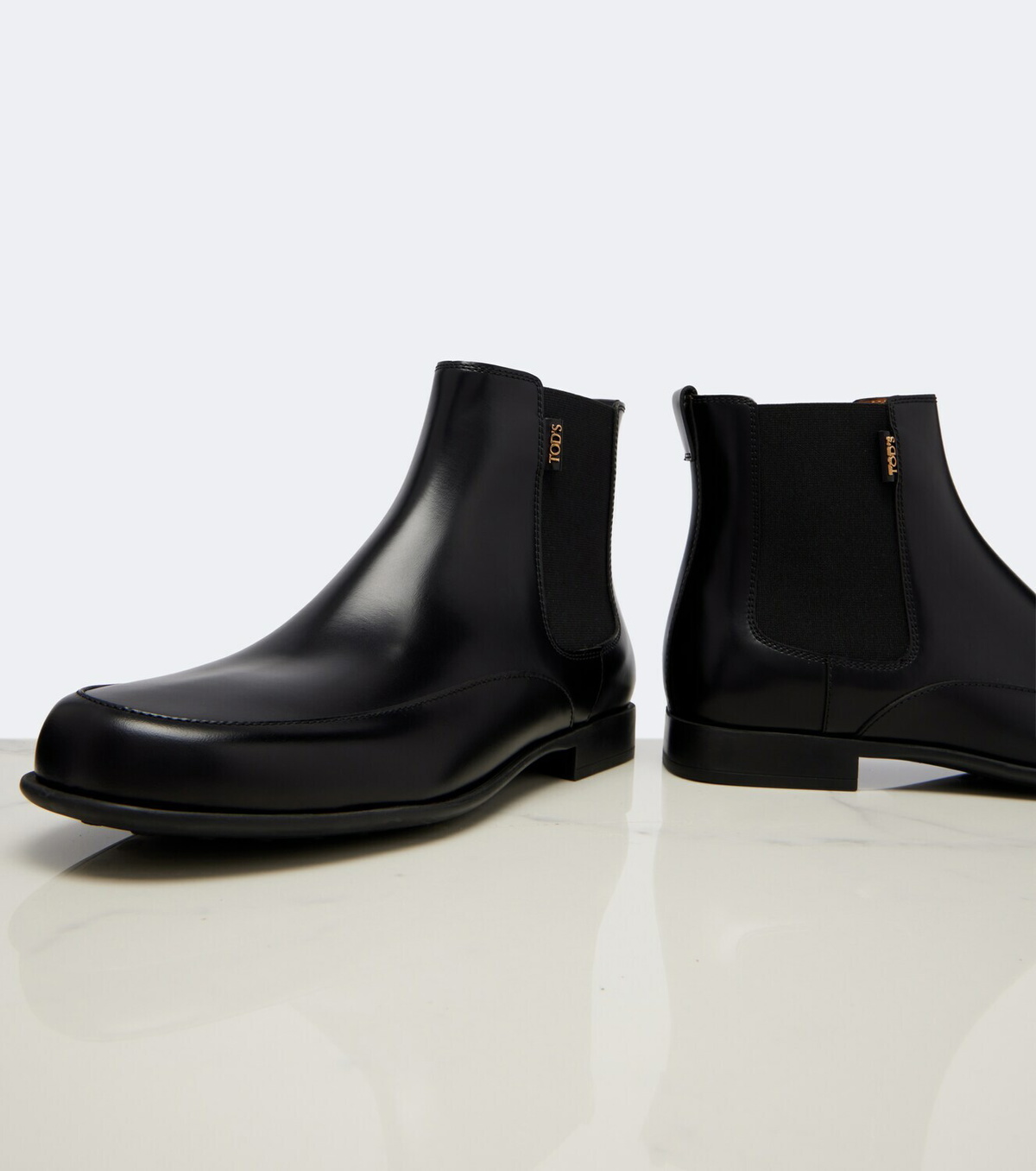 Tod's Leather Chelsea boots
