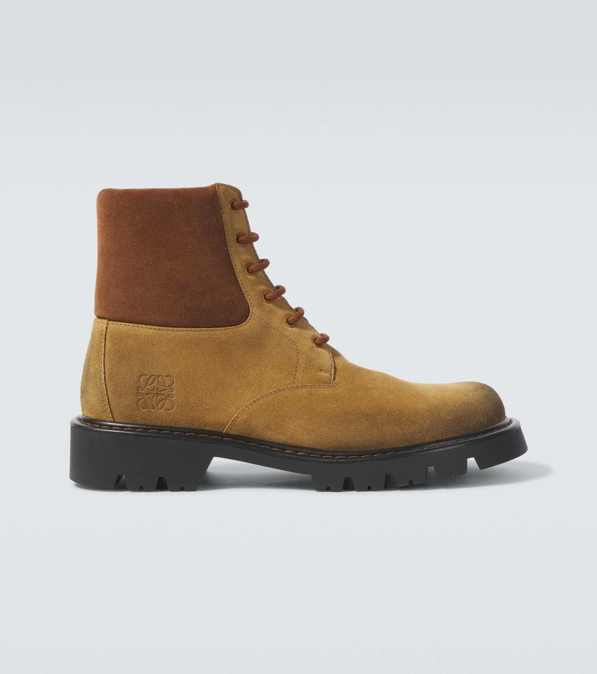 ショートブーツ・ブーティ Loewe Sierra combat boot in suede LOEWE Sierra suede ankle boots | NET-A-PORTER