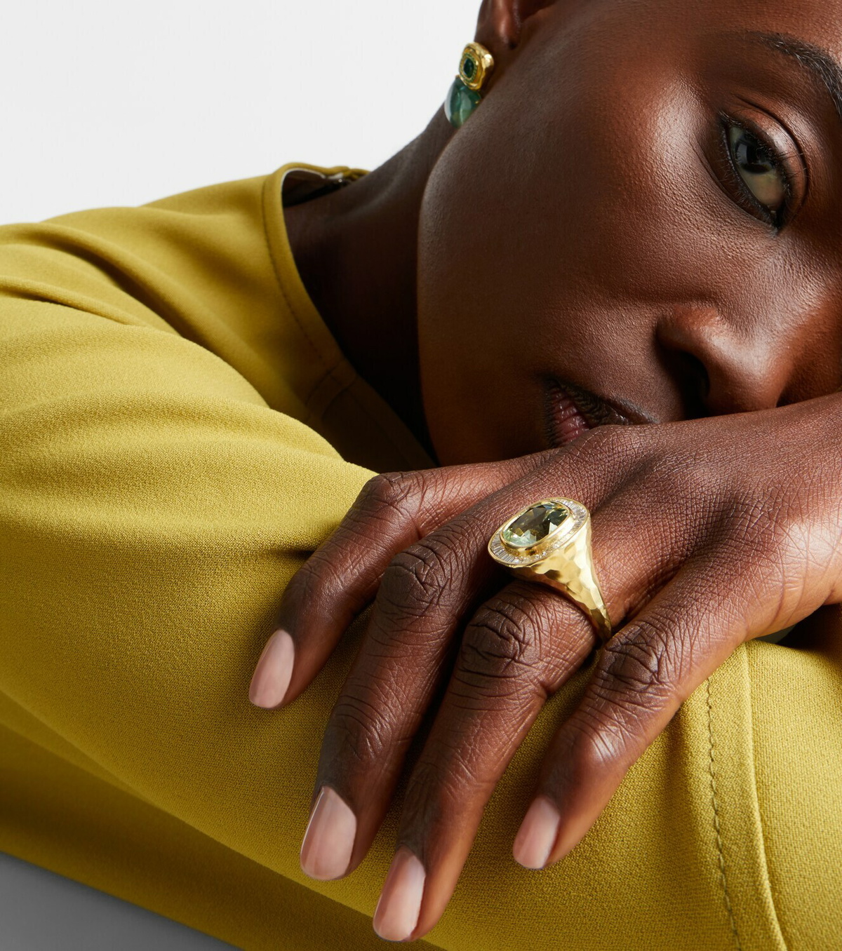 Octavia Elizabeth Chroma 18kt gold ring with beryl and diamonds