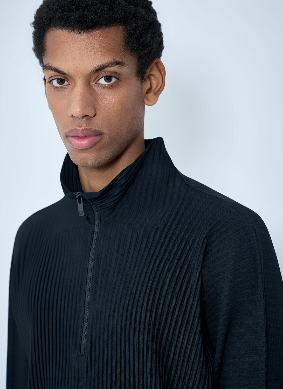 Homme Plissé Issey Miyake Pleated Half-Zip Pullover Sweater Homme