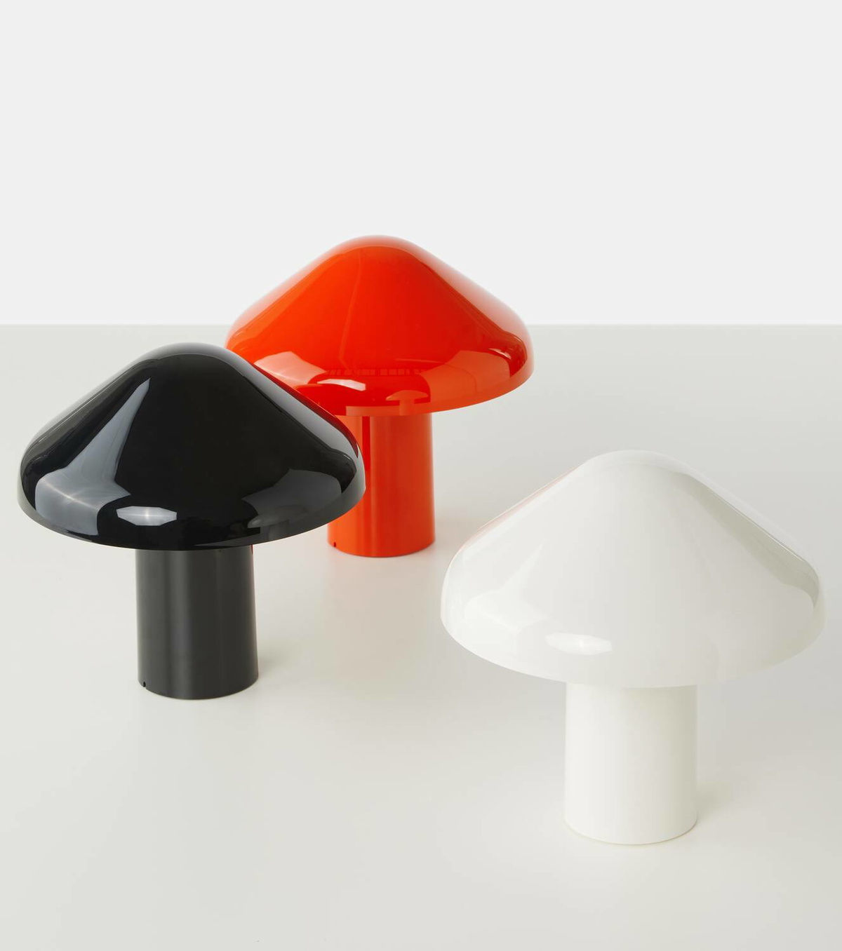 Hay Pao Portable desk lamp