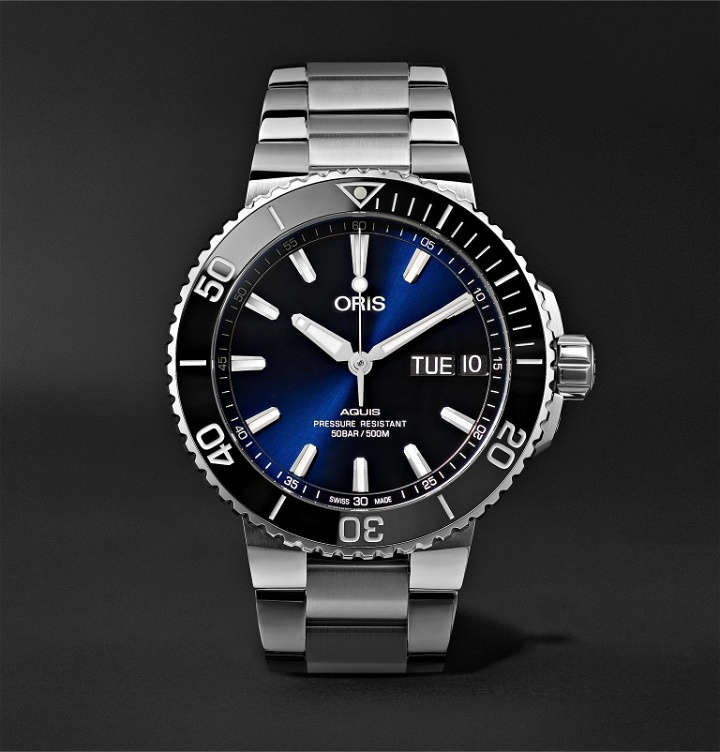 Photo: Oris - Aquis Big Day Date Automatic 45.5mm Stainless Steel Watch - Blue