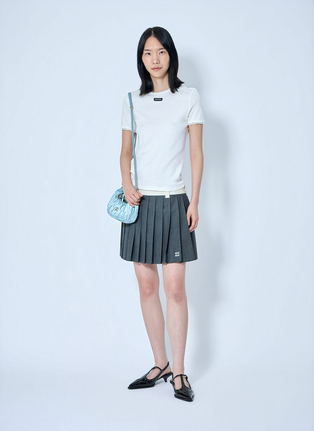 Miu Miu Lace-Trim Logo-Patch T-shirt