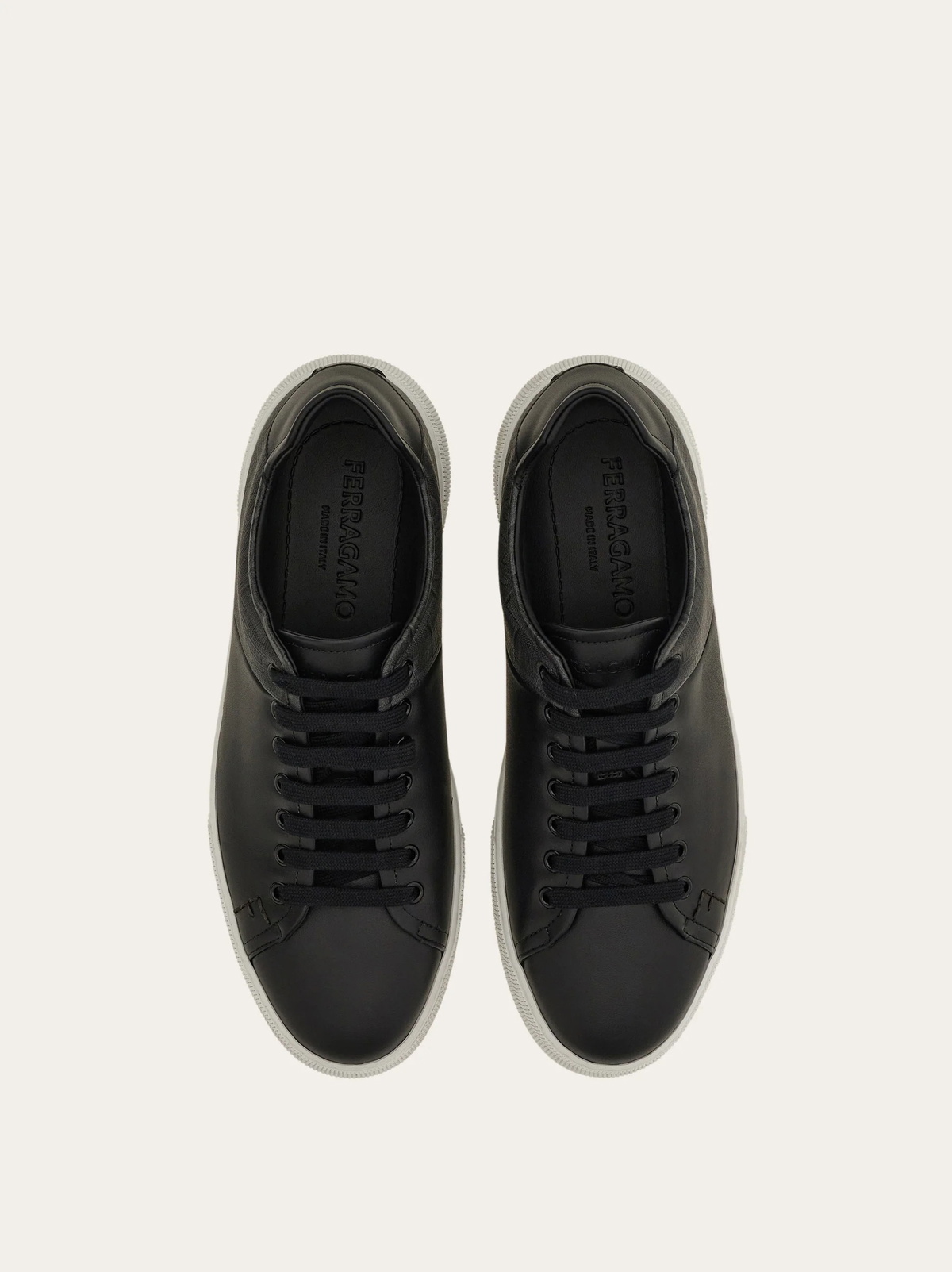 Ferragamo Mens Low cut sneaker in Black Salvatore Ferragamo