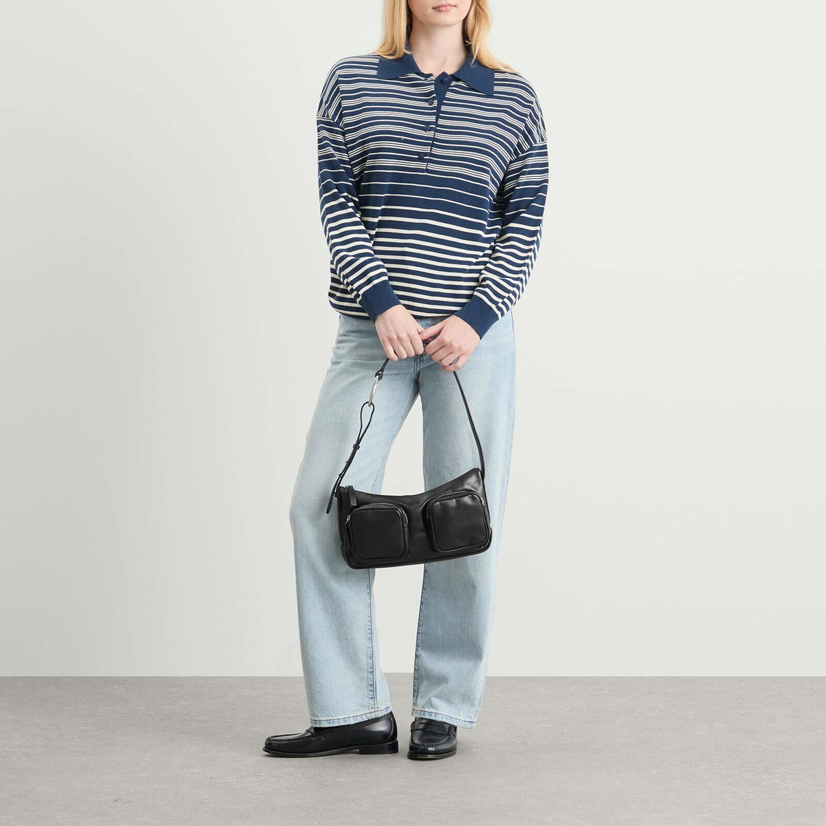 Vagabond Shoemakers Women's Valence Shoulder Bag in Black 