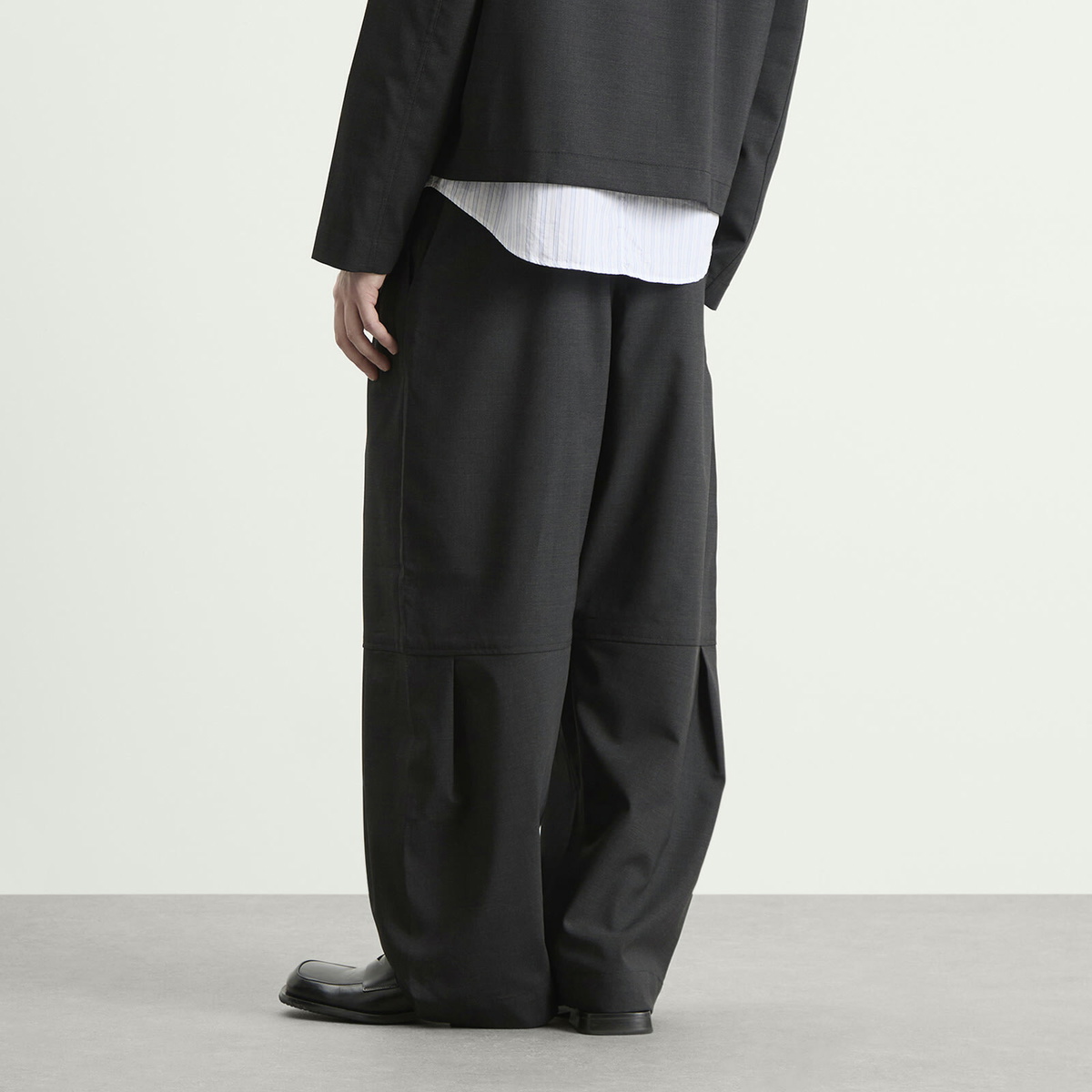 Sage Nation Men's Zushi Trouser in Charcoal