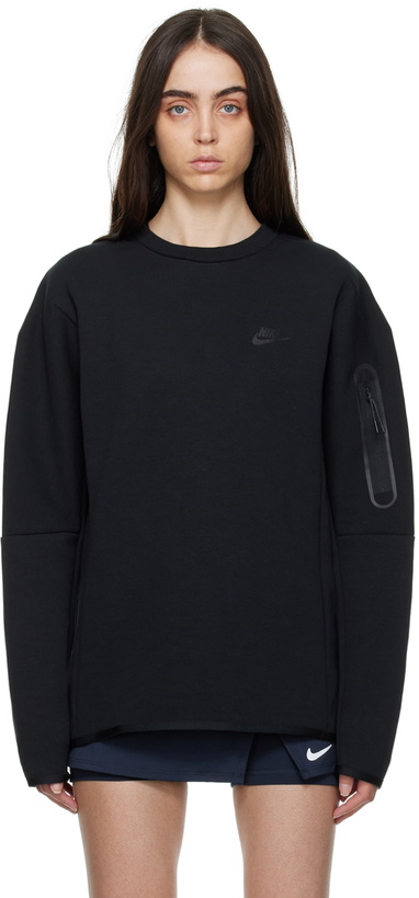 Photo: Nike Black Sportswear Tech Sweatshirt