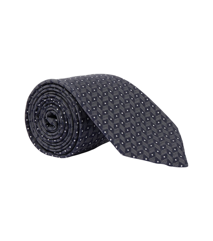 Photo: Giorgio Armani Chevron silk twill jacquard tie