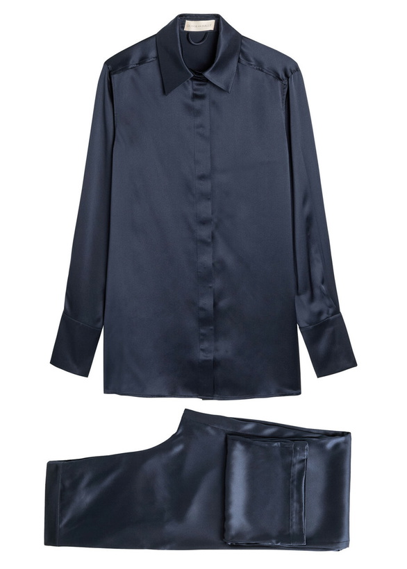 Photo: Olivia Von Halle Bacall Silk Pyjama set Navy