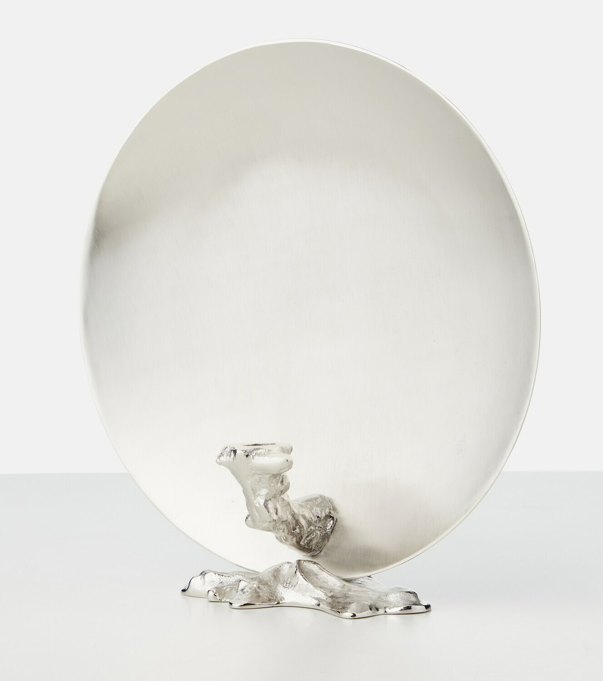 Polspotten Spherical Drip candle holder by Pascal Smelik
