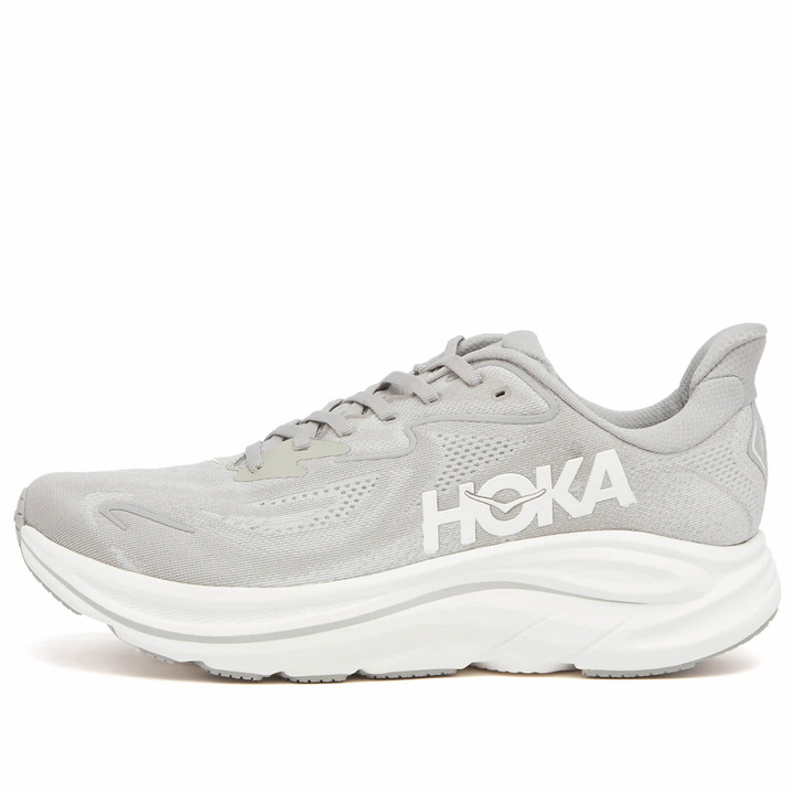 Photo: HOKA ONE ONE Men's M Clifton 10 Sneaker in Stellar Grey/Stardust