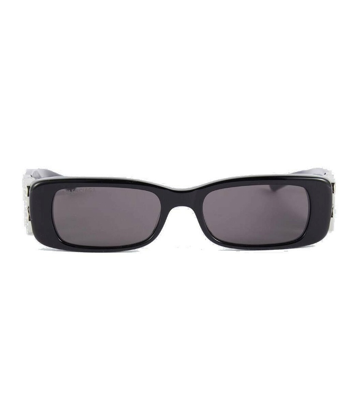 Photo: Balenciaga Dynasty rectangular sunglasses
