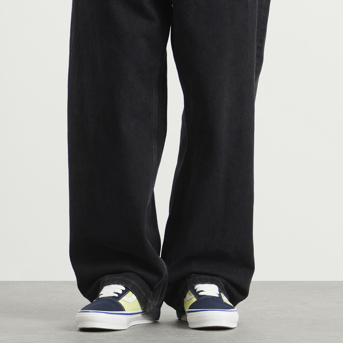 Vans LX Old Skool sneaker in Nineties Navy/Lime