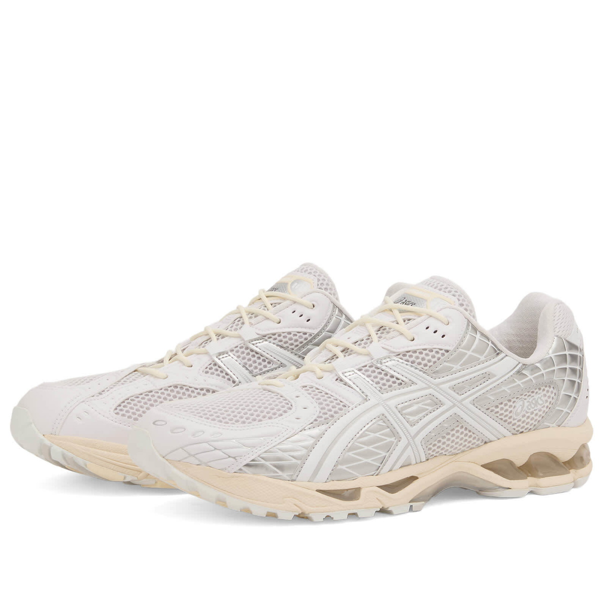 Asics GEL-Nimbus 10.1 Sneaker in White/Pure Silver