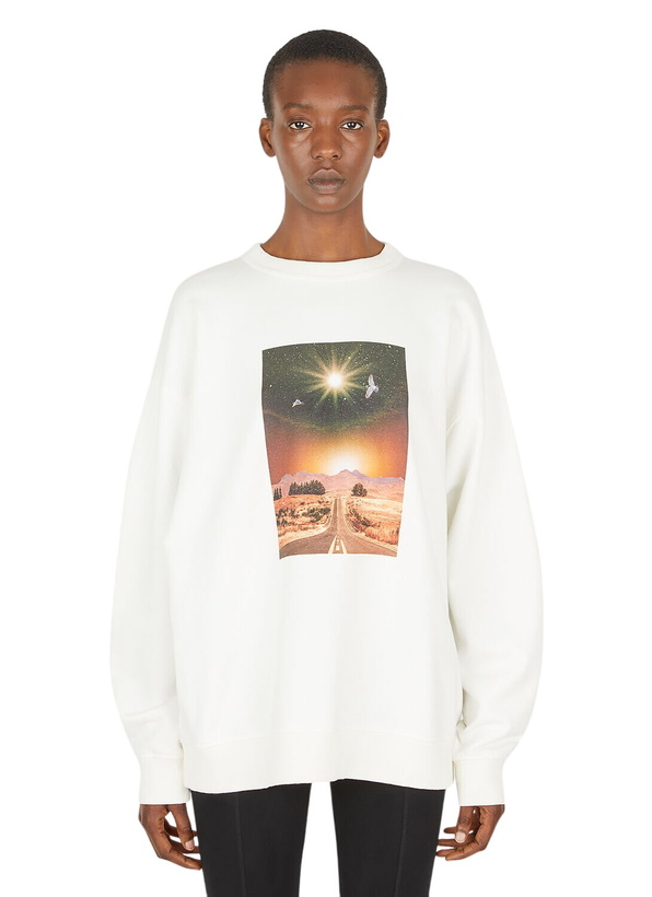 Photo: Rodebjer Iwa Sci-Fi Sweatshirt
